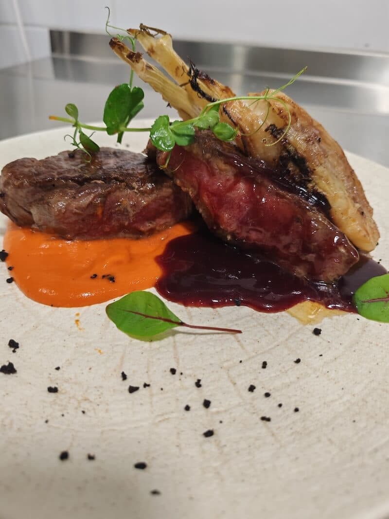 Rib-Eye Steak