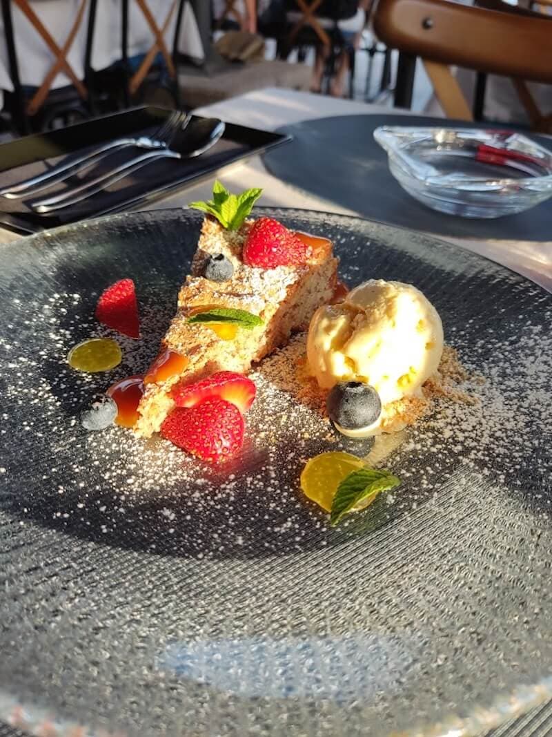 Traditional Dalmatian Almond Cake